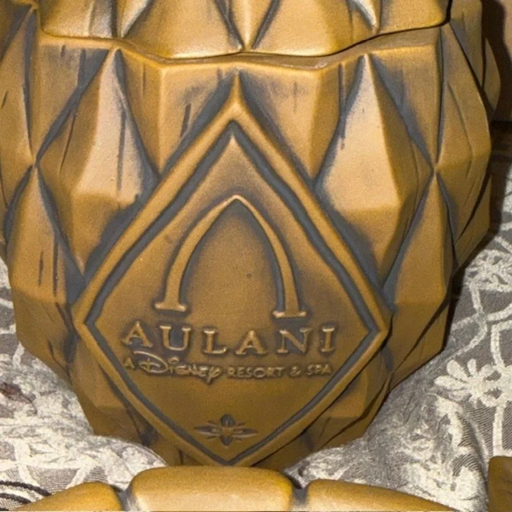 Disney Aulani Resort & Spa Pineapple Jar Ceramic Appetizer Set Tiki Dishes NEW